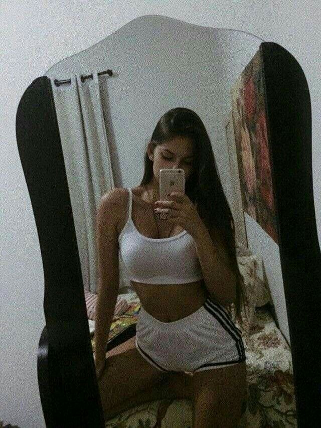 JackyYoungUsa's tweet photo. Any pussy eaters online rn? https://t.co/dbYMXSBoEe