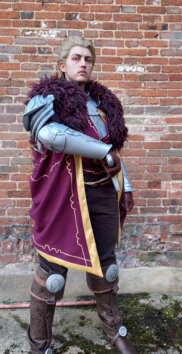 Harry Gray Cosplay/embroidery tweet media