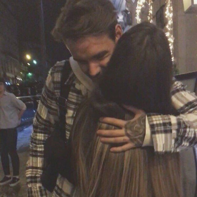 Dina_ot5's tweet photo. @its_aghajenne @OndStrongest I stand with liam
We love you liam
#FreeLiam
#freeliampayne
#respectLiam https://t.co/WUU9F09ylV