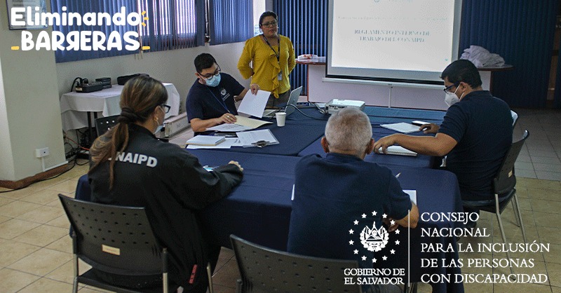 CONAIPD's tweet photo. El Reglamento Interno de Trabajo (RIT) , es una herramienta administrativa que permite regular las relaciones laborales, siendo de gran importancia para el @CONAIPD el conocimiento sobre los derechos y obligaciones de las personas trabajadoras.
#EliminandoBarreras https://t.co/nKUinmT96A