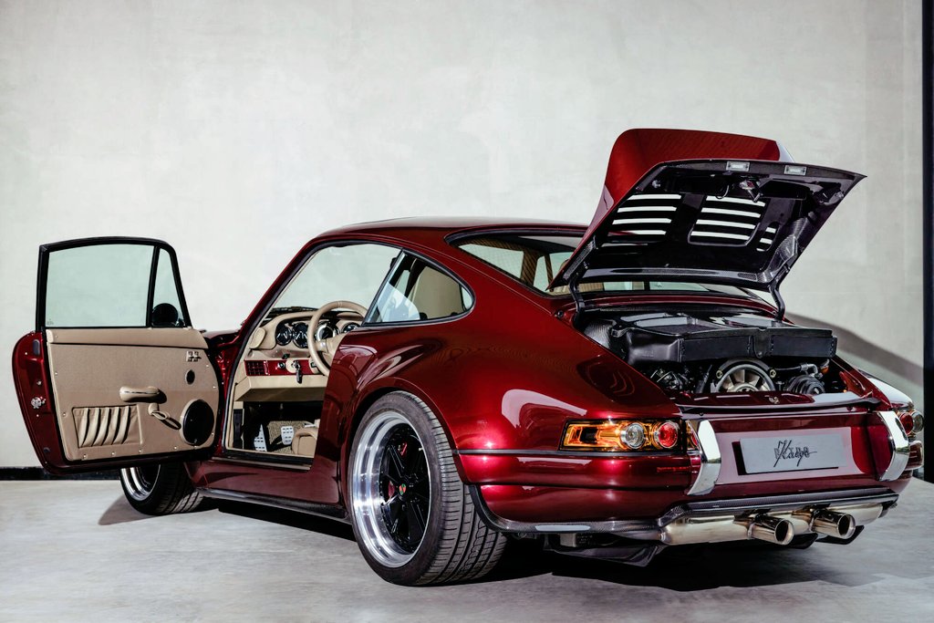 flat6club's tweet photo. RT DP_Grouch RT @BCJr: Happy #TurboTuesday All.🥃✨😎

#Porsche #911Turbo #RestoMod
#Kaege Retro-Turbo Beauty!👌💯

@PorscheRetail @Porsche911UK
@PorscheSauce @oliveri_pablo1
@SHopemaster @PFSClassics
@jim_knipe @DP_Grouch @RGruppe
@Bertie23574627 @vi… https://t.co/KIB7pdtqBp