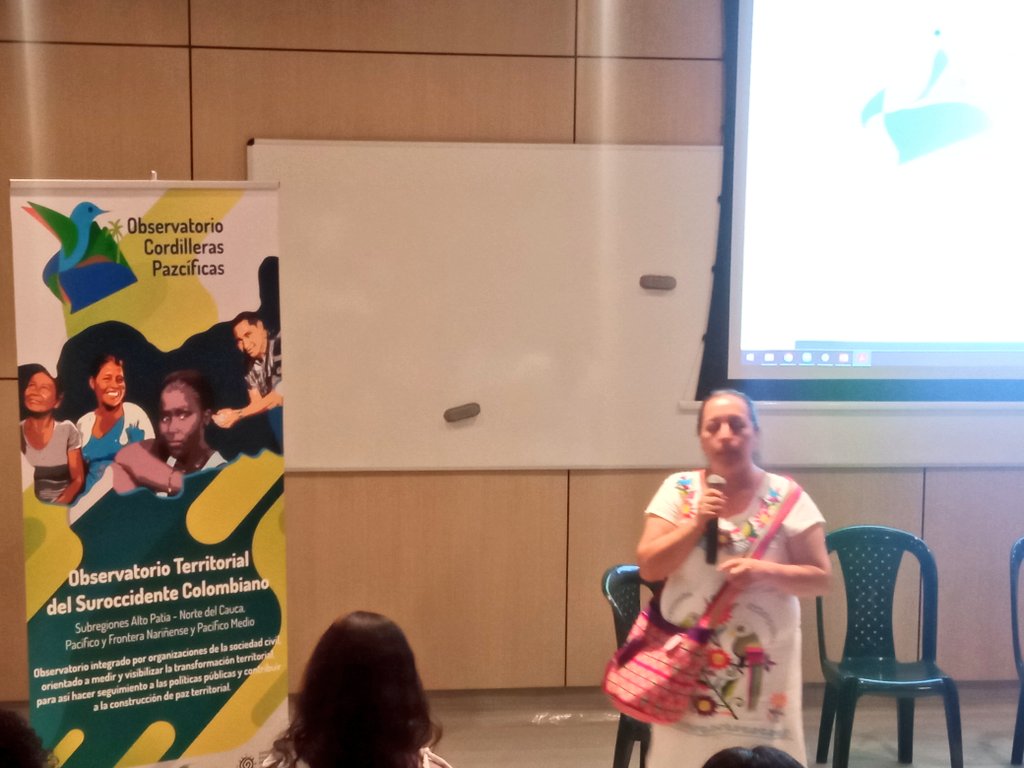 Rimisp's tweet photo. 🇨🇴 Maria Ovidia Palechor, enlace territorial del @cordipazcificas, resalta la importancia del Observatorio "es un proceso valioso que ha tenido en cuenta a las comunidades, no es un proceso construido desde el escritorio sino con nosotros y nosotras 👇🏾 https://t.co/po0fRrA1jf
