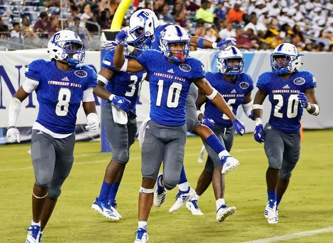 straly's tweet photo. I’m happy to say I’ve received a full ride scholarship to Tennessee State University! @EddieGeorge2727 @Coach_Hoff_TSU @CoachAlewis #JUCOPRODUCT #OL #graduate #Tigers https://t.co/7ZVltIj5MK