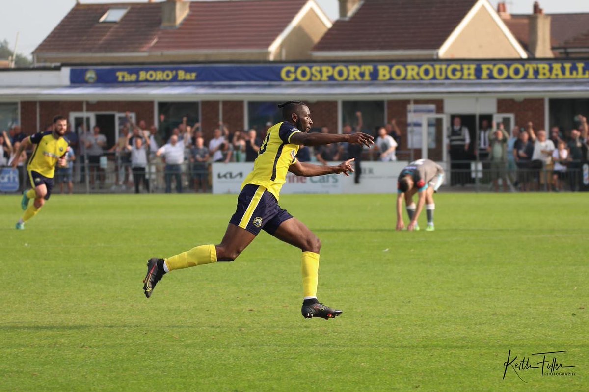 Nick Dembele tweet media