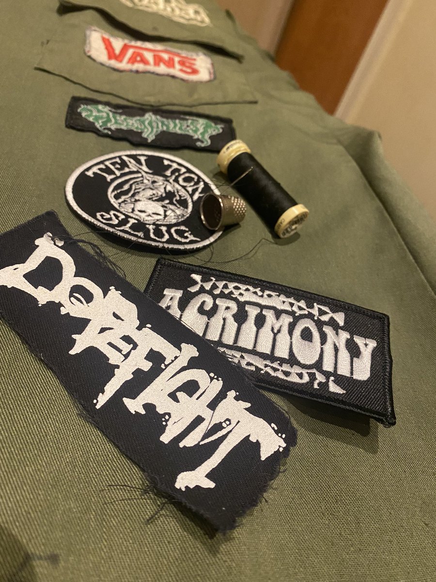 Fuzzed Out Radio Show tweet media