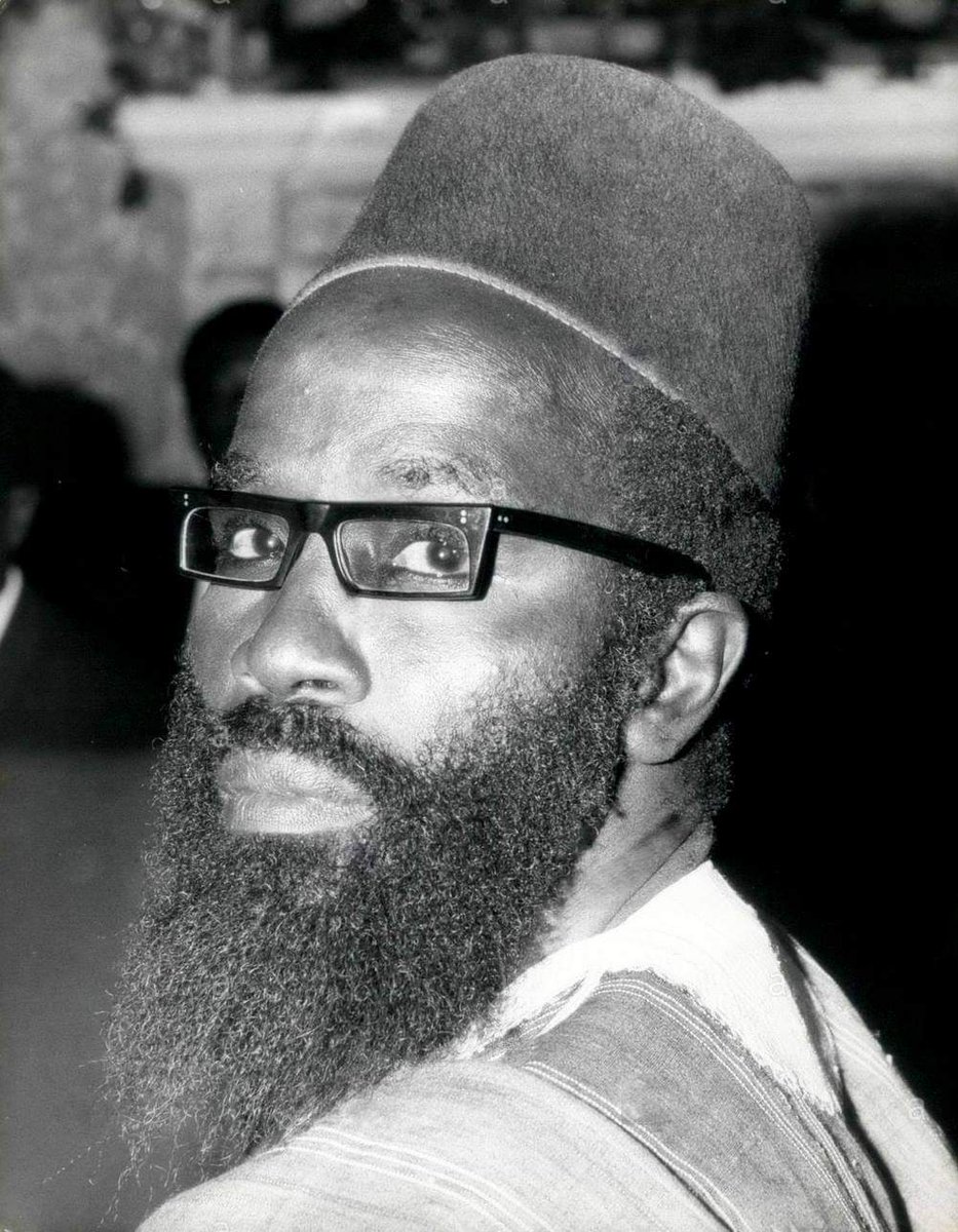 The founding fathers at Malborough House, London in 1964 negotiating Gambia's Independence. The man with the beard is Mr. FW Touray as a delegate.
📸Gambia Historical Photography 
#AfricanLiberationDay