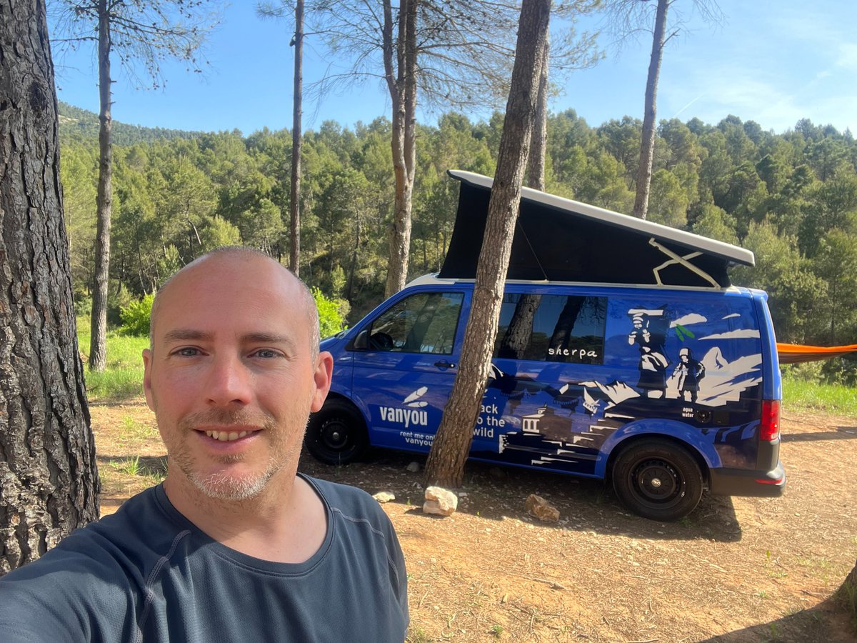 Naturaleza, la medicina que me receto a mi mismo.

Dias fabulosos por El Caroig de la mano de @vanyoucamper