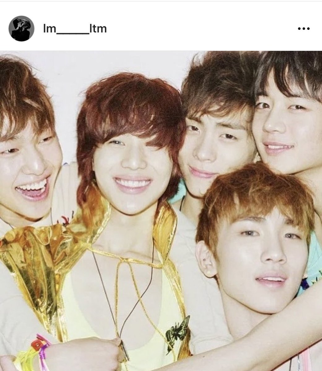 kantem17's tweet photo. 14周年おめでとうございます🎉
朝からインスタみたら…おてむが😭😭😭💕
泣きそう…元気にしてるかな早く会いたいです😢
これからも輝くSHINeeずっと応援します✨いつもありがとう✨

#SHINee #샤이니
#SHINeeDAY 
#14th_Debut_Anniversary 
#샤이니는_여전히_내삶의에브리띵
#14th_SHINee_Day https://t.co/2kcF7hypeB