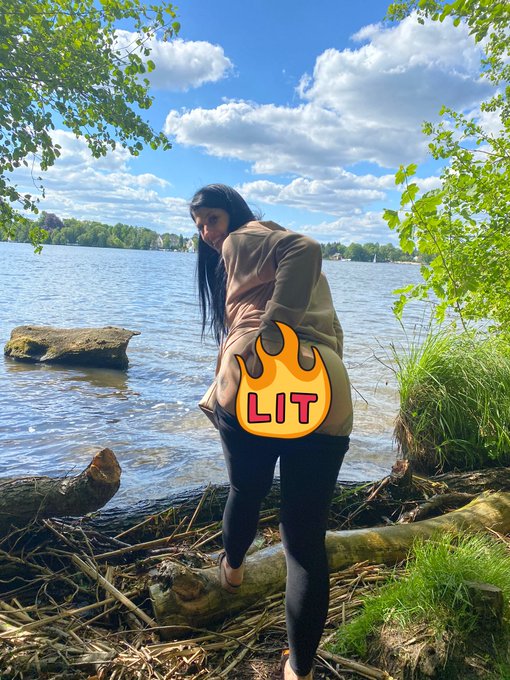 More here: https://t.co/tiUVU5Kshw   #TopGunMaverick #BLACKPINKxRollingStone #GoodNightEveryone https://t<a href="/tag/topgunmaverick"class="tags">#TopGunMaverick</a><a href="/tag/goodnighteveryone"class="tags"><span>#goodnighteveryone</span></a><a href="/tag/blackpinkxrollingstone"class="tags"><span>#blackpinkxrollingstone</span></a>