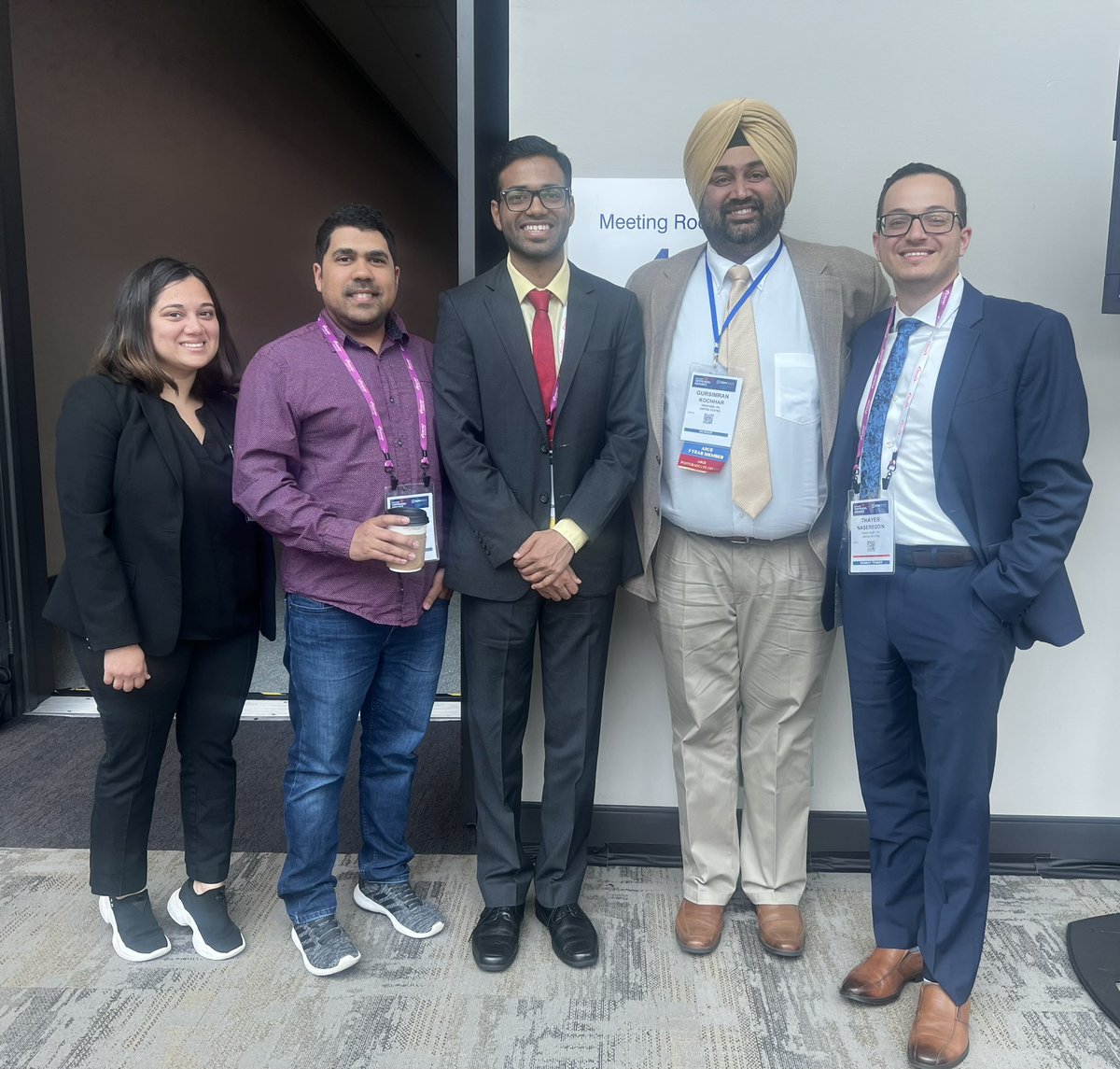 Great time learning and meeting everyone at #DDW2022. Also excellent oral presentation by <a href="/RahulKarnaMD/">Rahul Karna, MD</a>! <a href="/ASyedMD/">Aslam Syed, MD</a> <a href="/GKochharMD/">Gursimran Kochhar MD</a> <a href="/BandhulH/">Bandhul Hans</a>