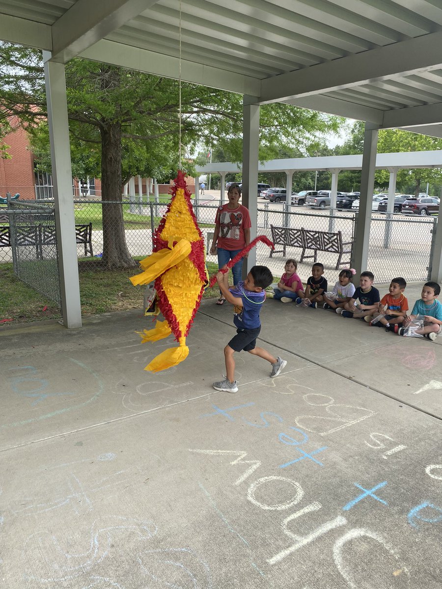 Montgomery Elementary tweet media