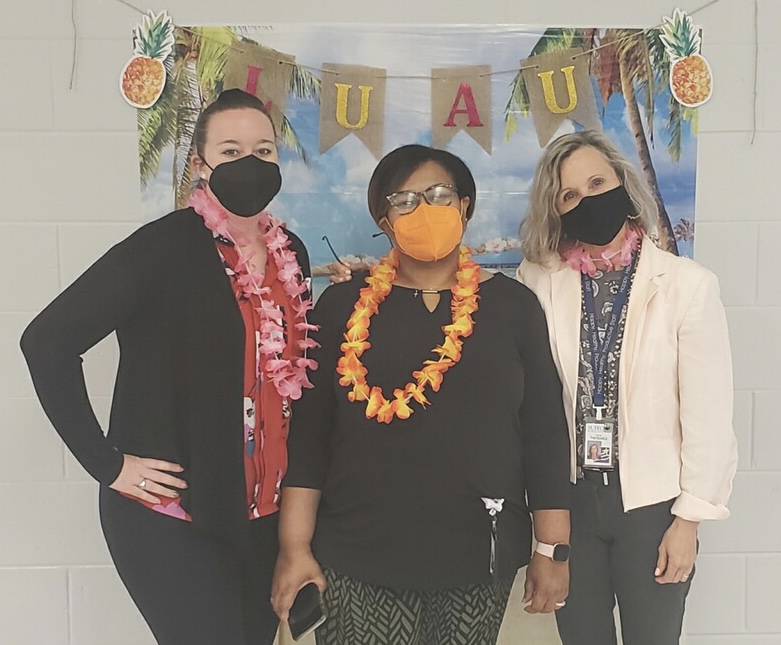 SPS English Dept tweet media