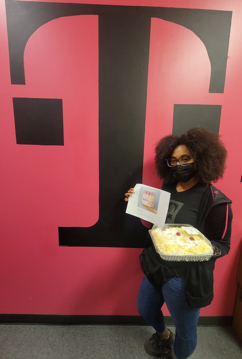 🥳 Happy Birthday <a href="/gtriunfel/">Glaudy Triunfel</a> 🎉 Thank you for all you do!!! 💗 <a href="/MarcosAuburdale/">MarcosSoto</a> <a href="/LTKbrian/">Brian Arias</a> <a href="/kevin10colombia/">Kevin Parra</a> <a href="/s92MonicaS/">Monica Santamaria</a> @OrlandoBeastDM