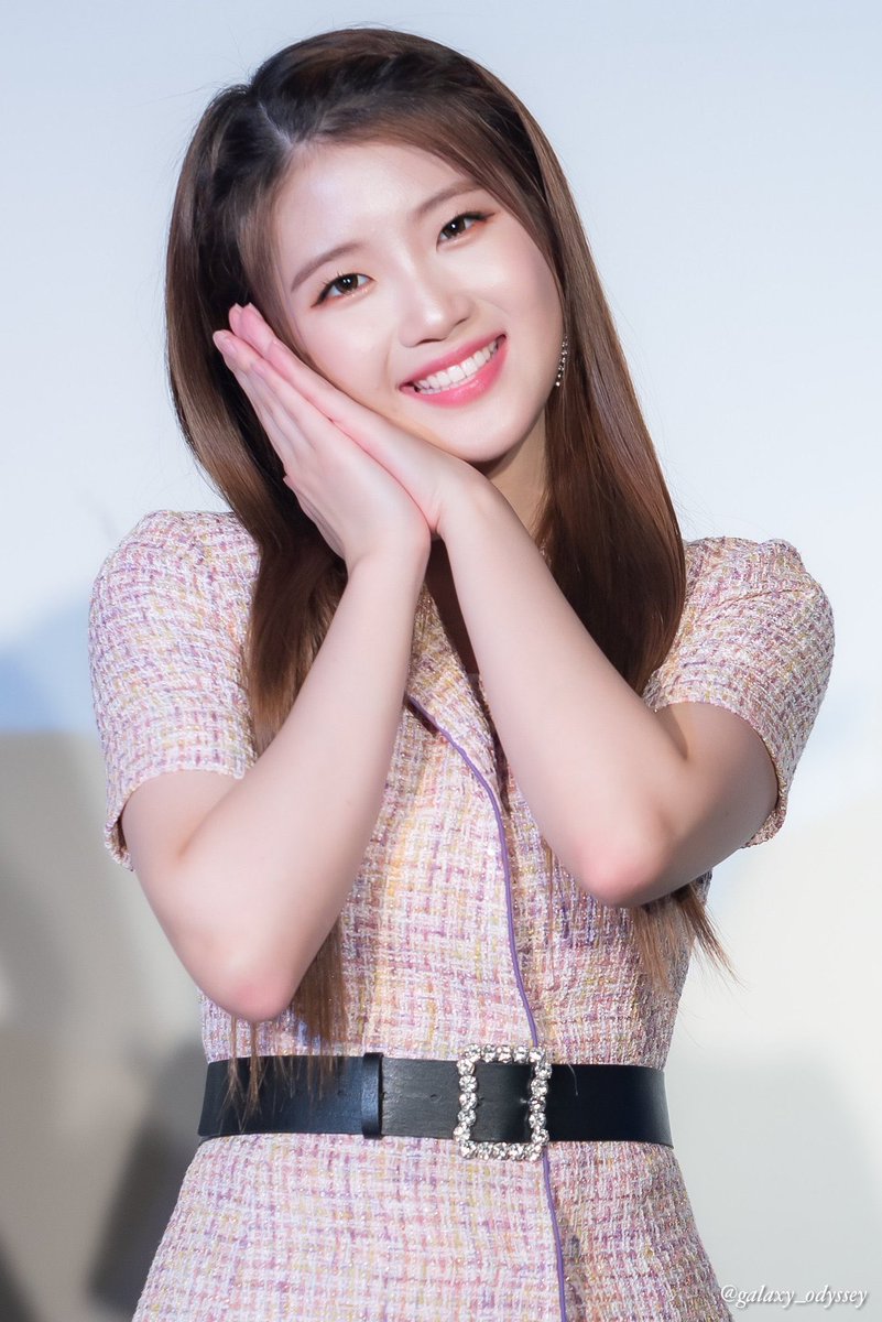MINSEOFOLDER's tweet photo. #민서 #MINSEO #SATURDAY #세러데이 @saturday718 https://t.co/NJs6i0UUYj
