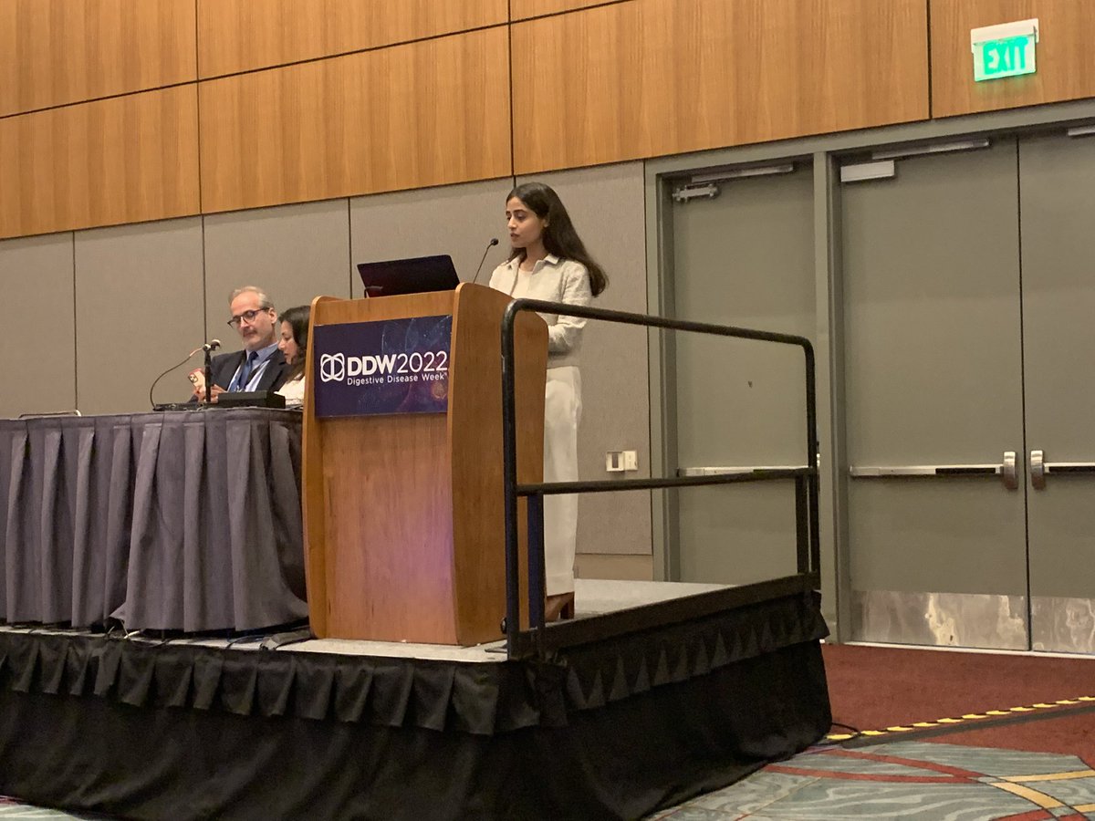 Rishika Chugh presenting a novel chatbot tool for caring for patients with IBD #DDW2022