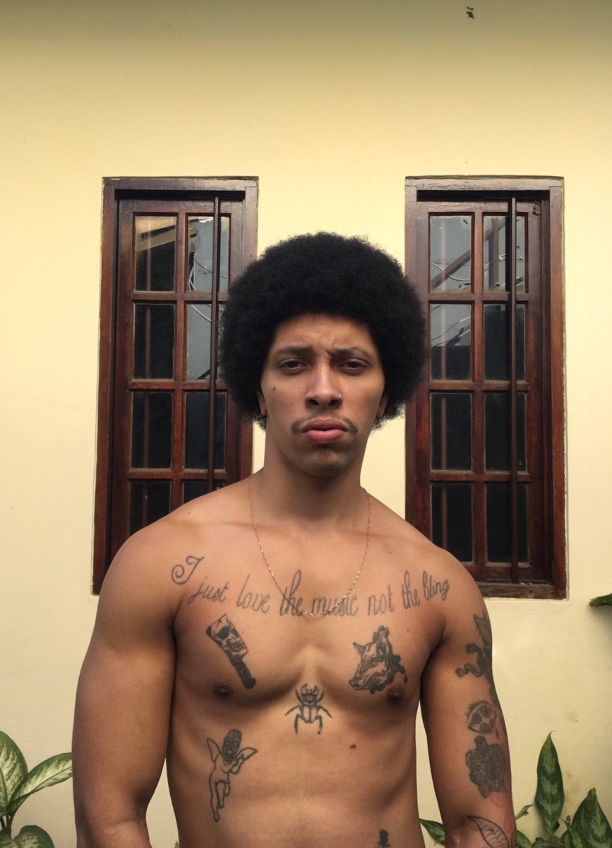 dr0pw1ll's tweet photo. fiquei um puto gostoso nessa aqui https://t.co/3yuZBUGBn7