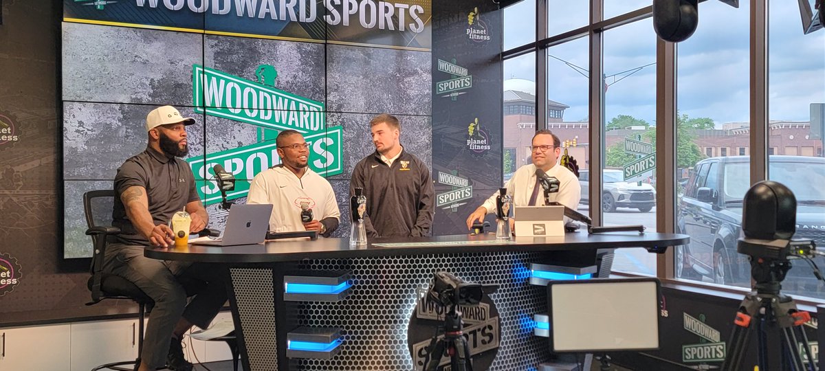 DoerFootball's tweet image. Spent an amazing day yesterday spreading the news for Doer Camps on Fox News Detroit &amp;amp; Woodward Sports Network! 
Register now using our link in bio!