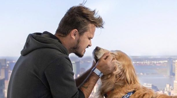 rafinhabastos's tweet image. Obrigado Jesse e Shurastey. Quem ama a vida nunca vai esquecer da história de vcs. Beijo gigante pra família e para todos os fãs desse 2 caras incríveis. ❤️