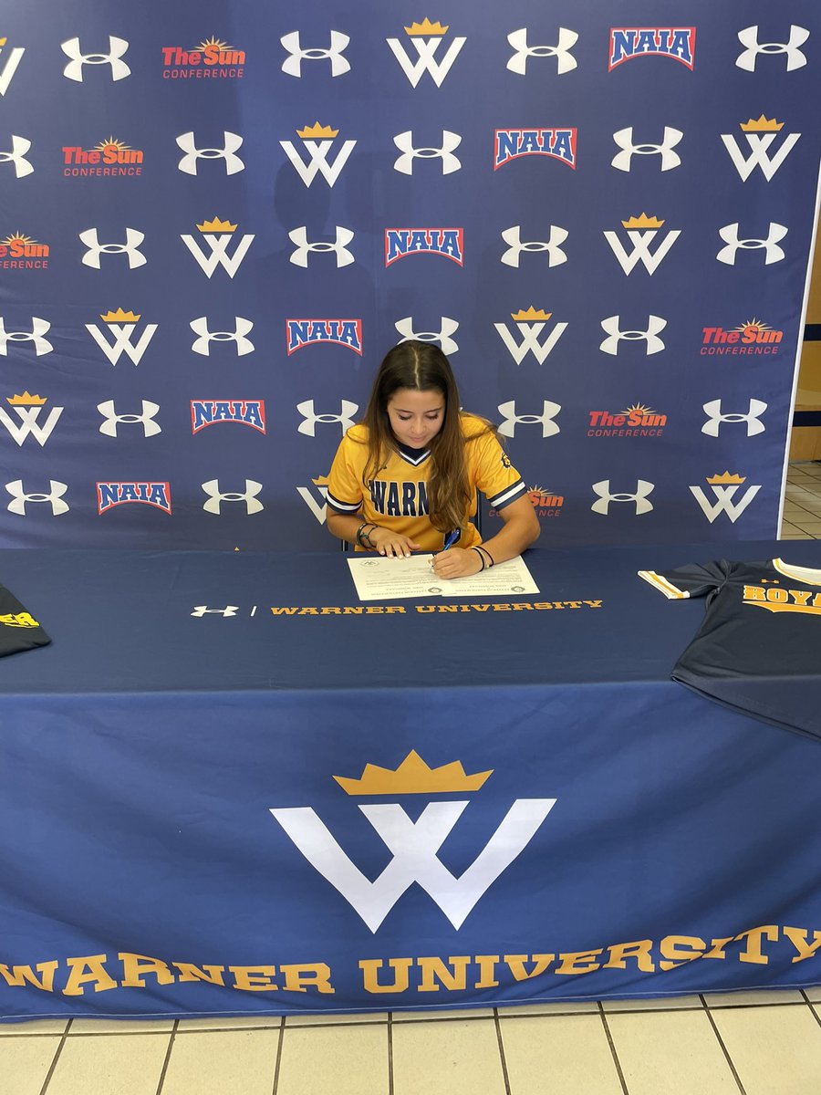 april03_2022's tweet photo. I am excited to announce my commitment to continue my athletic and academic career at Warner University playing softball and studying Business Management! I want to thank my amazing coaches, family, and softball peers. Thank you Coach Meagan! Go Royals!💙💛God bless! @WU_RoyalsSB https://t.co/BAR8p4DPNi