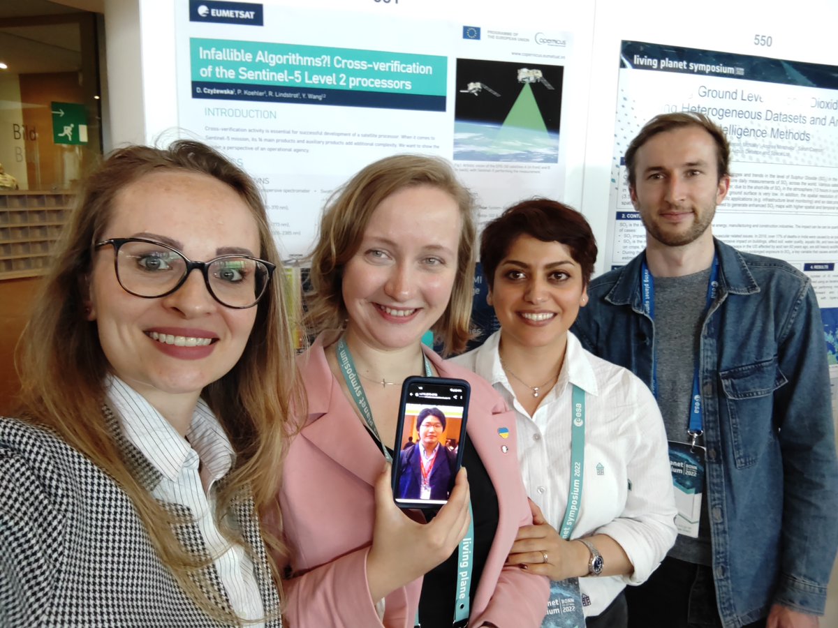 Dr_RSchneider's tweet photo. 🔓Spoiler alert!!!
Meet the next GenEO speakers of today's session at Agora Sapiens (the most cozy 🛋️ at #LPS22").
Career talks in #EarthObservation, given by Maryam (@ESA_EO), Dominika (@eumetsat), Erwan (@BBCNews), and Do (@UNICEFinnovate)
Set up a reminder to 3:45pm. https://t.co/vZW1Ump3yB