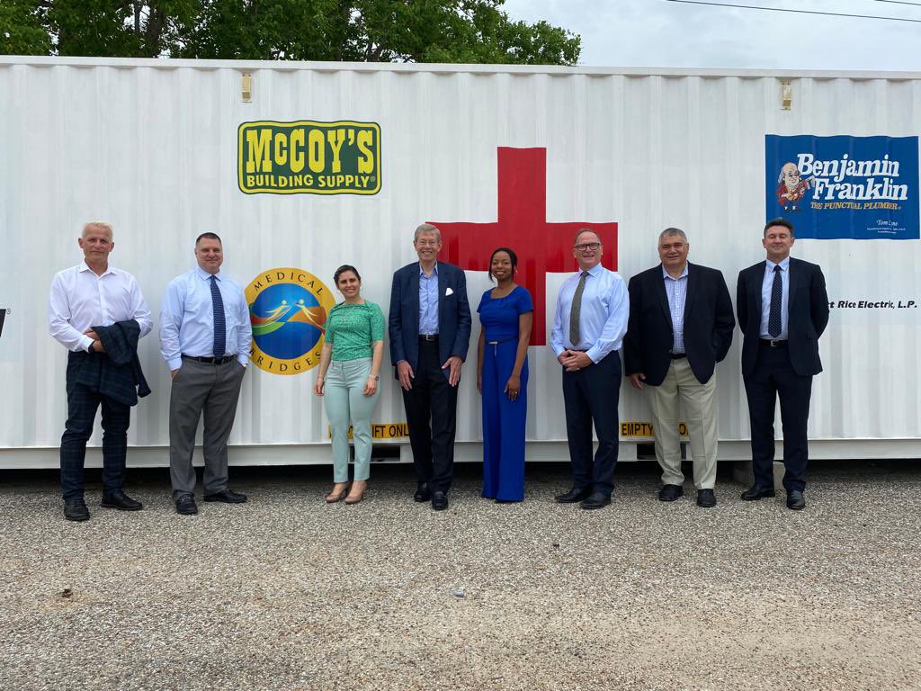 MedicalBridges's tweet photo. It was fun! Thank you @AspenMedical_US for the visit and support. 🏥🤝💙 https://t.co/GkKAVspTXK