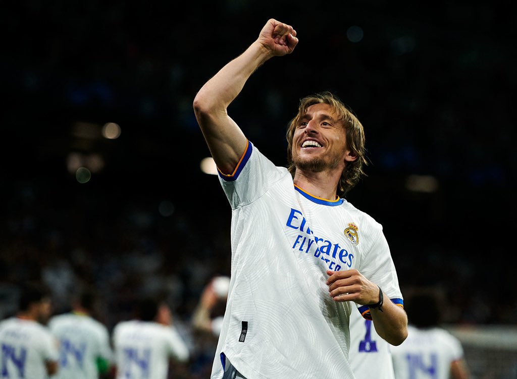 ActuFoot_'s tweet photo. Modric : « Je n'ai pas encore prolongé, mais je ne vais pas faire une Mbappé. J'espère que le club ne va pas m’en faire une aussi. » 

(@partidazocope) https://t.co/IhMuk6FEe3