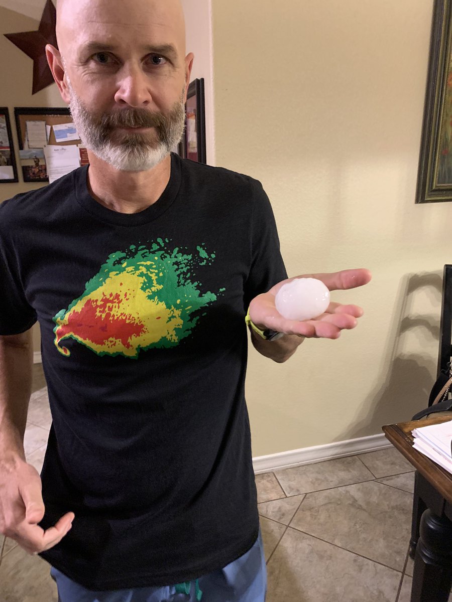 BlakeMorggan's tweet photo. @ryanhallyall we got this in Midland Texas today https://t.co/mnVV9eNxx1