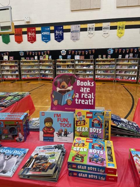 McclellanPta's tweet photo. Who's excited for the BOGO Scholastic Book Fair tomorrow evening?? See you there from 4:30 to 7:30! Bring $ for ice cream too! There will also be a special guest from 5:30 to 6:30! @McClellan_WJHSD @wjhsd https://t.co/Cgzn3J6uVv