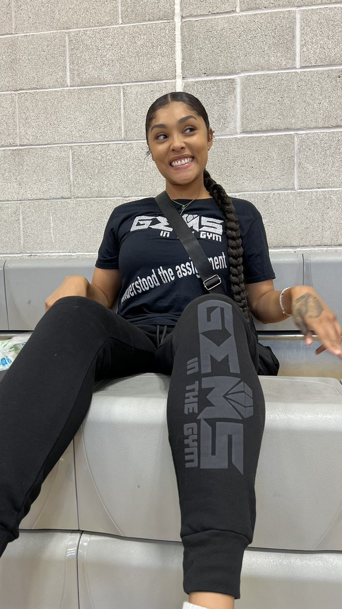 gemsinthegym's tweet photo. We got some dope stuff in the bags for the Fresh Faces 2026 crew. 
#gemsinthegym #SHEfresh #freshfaces https://t.co/sThpsfquuU