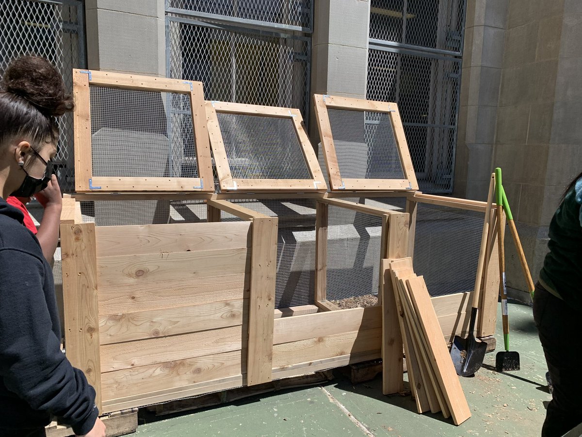 Magnet157's tweet photo. Very proud of our 5th graders building a 3bin compost system and piloting a school wide organics collection program. This compost will support or edible and native gardens! #organicgardening #Sustainability @ESYNYC @NYCGreenThumb @NYCDOED14 @alixfano https://t.co/CGv745mAzj