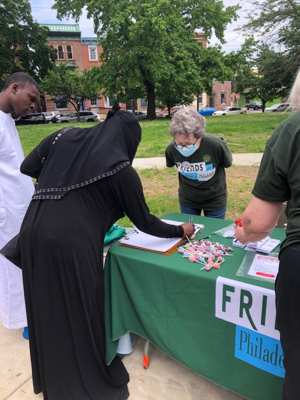 FreeLibFriends's tweet image. We tabled in Kensington today and collected at least 100 signatures calling for an additional $30 million in library funding. We need a massive increase to get to weekend hours and fully staffed, safe buildings. #FundOurLIbrariesPHL @Darrell_Clarke