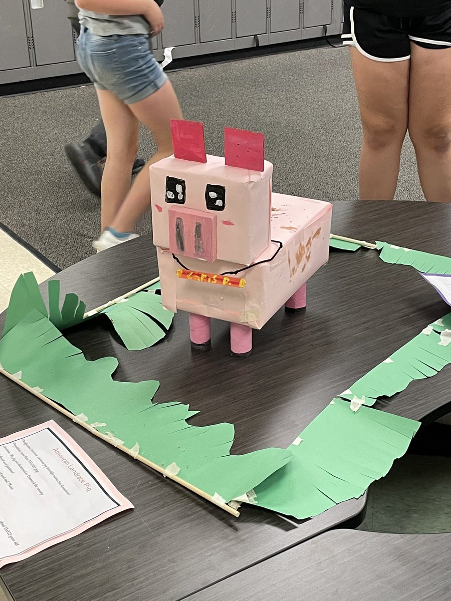 lens_school's tweet photo. More animals from the 5th grade composite figure zoo. https://t.co/O0DLe9Jgdr