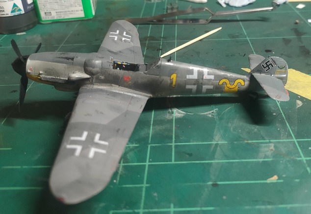 WartsNAllModels's tweet photo. Going live on https://t.co/cqPPEWFwbQ in 30 minutes (9am ACST, 9pm NDT, ART) with the #bf109 #weathering #complete, it's #canopy time, #lasttouches, and #shedone! Pop past and chat! #scalemodels #ww2 #aircraft #tamiyamodels #art #hobby #miniatures #plasticmodels #Luftwaffe #Jg52 https://t.co/SuZd0qjaDb