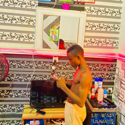 mr_upon_future's tweet image. #NewProfilePic