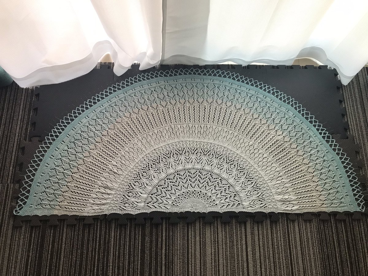 usami_keiko's tweet photo. たまには生存確認✩.*˚
最近はInstagramで投稿してる事が多いです〜

 🧶Cosy Moments Shawl
yarn⇒ユザワヤ ワンダーコットン
pattern↓ツリーに続く https://t.co/vvz340Sv63