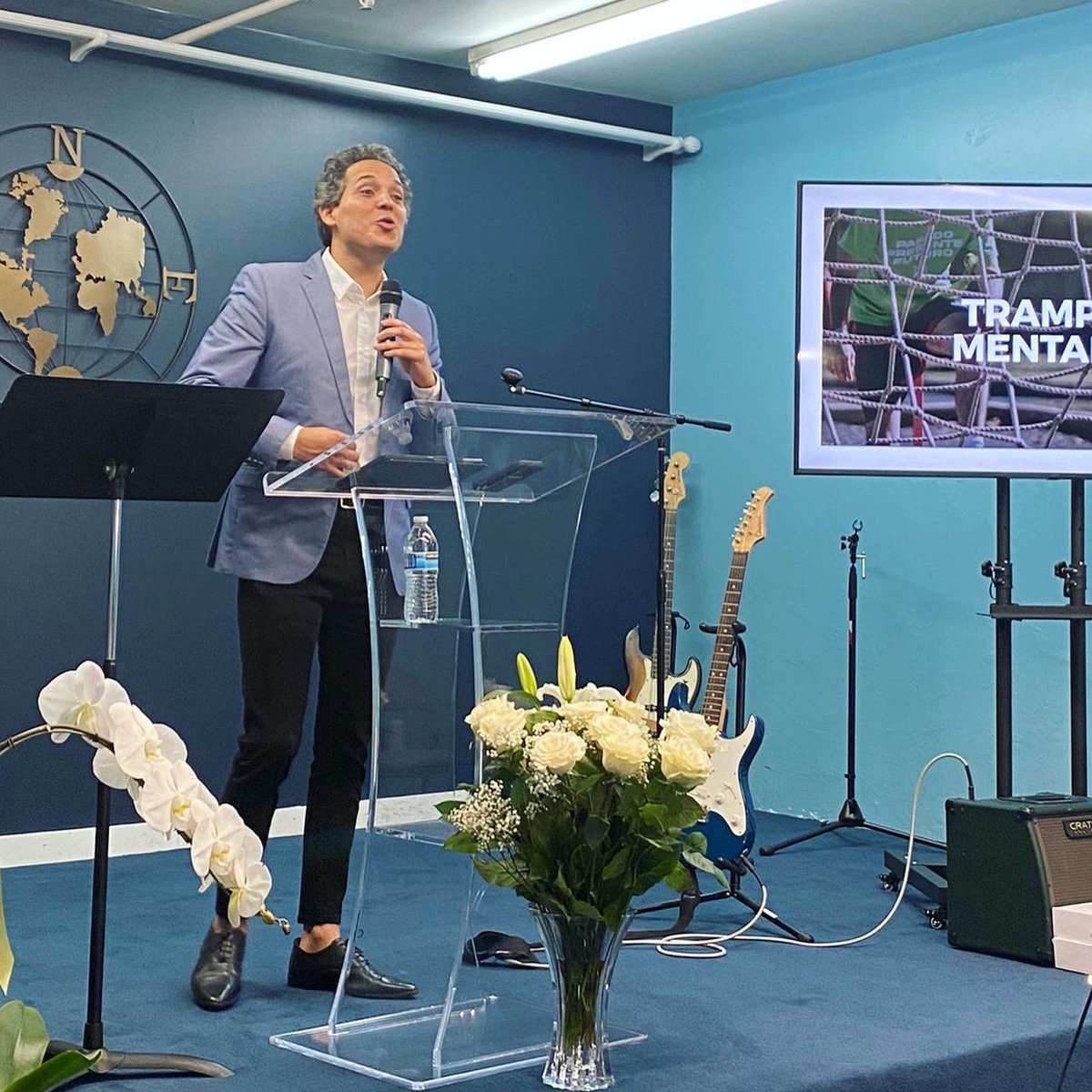 eulisesgil's tweet photo. Días de conferencias en #sanfrancisco 🇺🇸

Agradecido con Dios por la oportunidad de comunicar Su mensaje, lleno de fe, esperanza y amor 🙌🏼

Y muy contento de ver lo que Dios está haciendo por medio de amigos y pastores ¡Gracias por sus atenciones y cariño! https://t.co/cTZOjNABVy