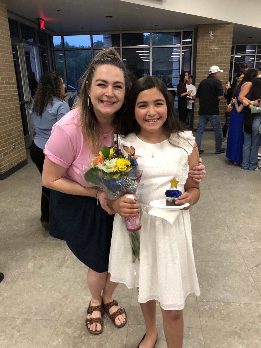 Chlöe Edwards tweet media