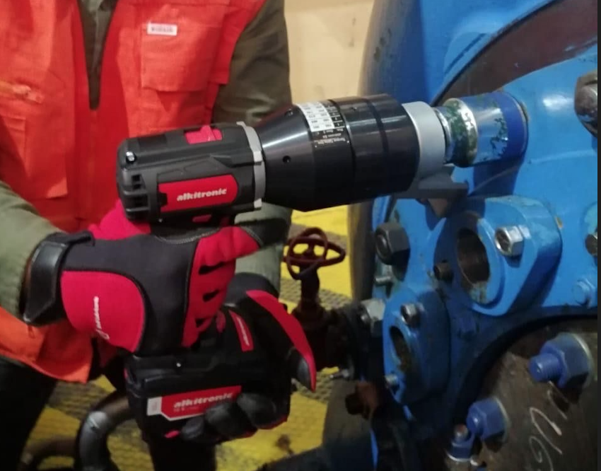 AlkitronicI's tweet photo. Touch, feel, try and use our #alkitronic torque multipliers while getting answers to all of your questions during one of our in-person demonstrations. 
#torquemultiplier
#boltingsolutions
#boltingsystems
#maintenance
#construction
#installation https://t.co/eh6xPfFKsY