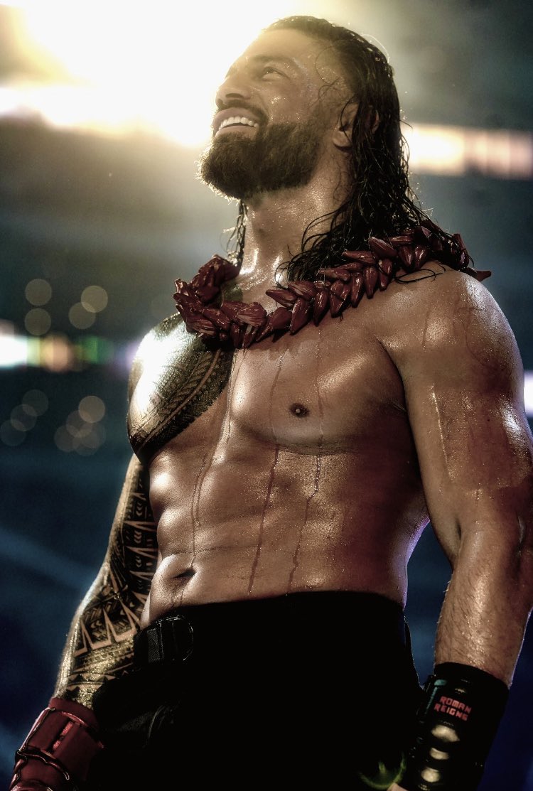Happy 37th birthday to the Tribal Chief, the Head of the Table, my Hero, Roman Reigns  