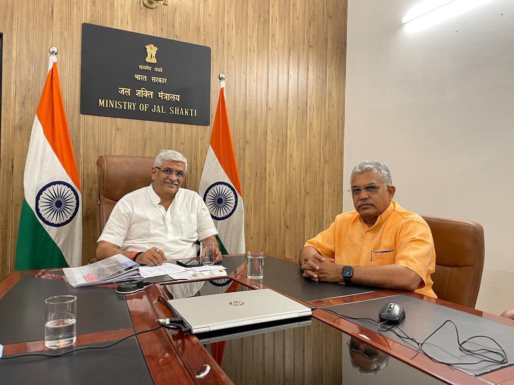Yesterday met with Water Resource Minister Sri <a href="/gssjodhpur/">Gajendra Singh Shekhawat</a> and  discussed the Central Projects implemented in West Bengal . Our special emphasis is on 'Jal Jivan Mission' Project through which clean drinking water is to reach every household of the state of West Bengal.