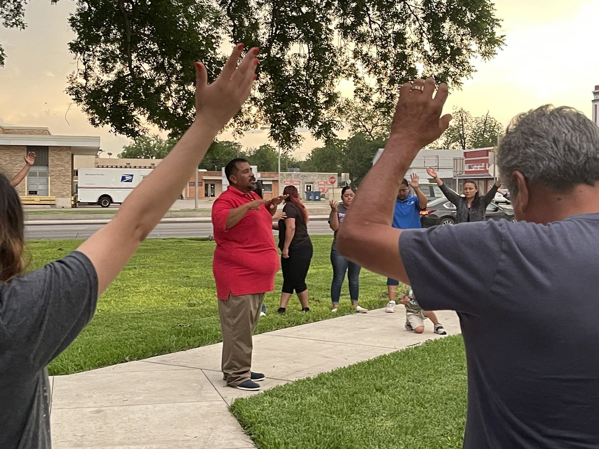 Jordan Davis tweet media