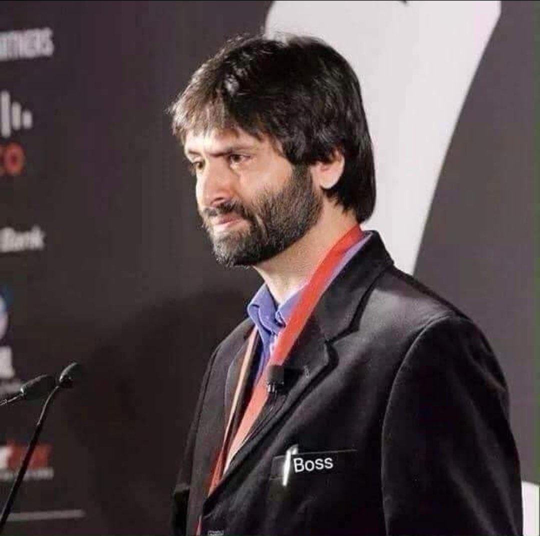 SNHaider786's tweet photo. Fearless
Brave
Hero
We are jihadis
The Freedom Fighter of Kashmir
Mr Yaseen Malik 
#TLPStandsWithYasinMalik https://t.co/o5dRDrnYFq