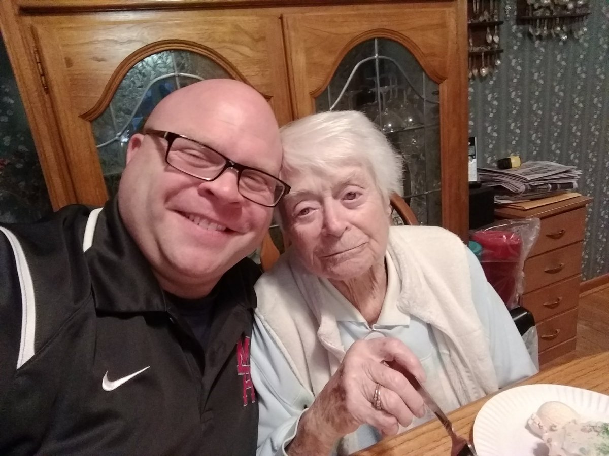 bschanck25's tweet image. RIP GRAMMA. you will be missed by me so much. Not a single day since you have been gone I haven't thought about you. I will miss our talks about the Yankees and fire house. 

RIP GRAMMA