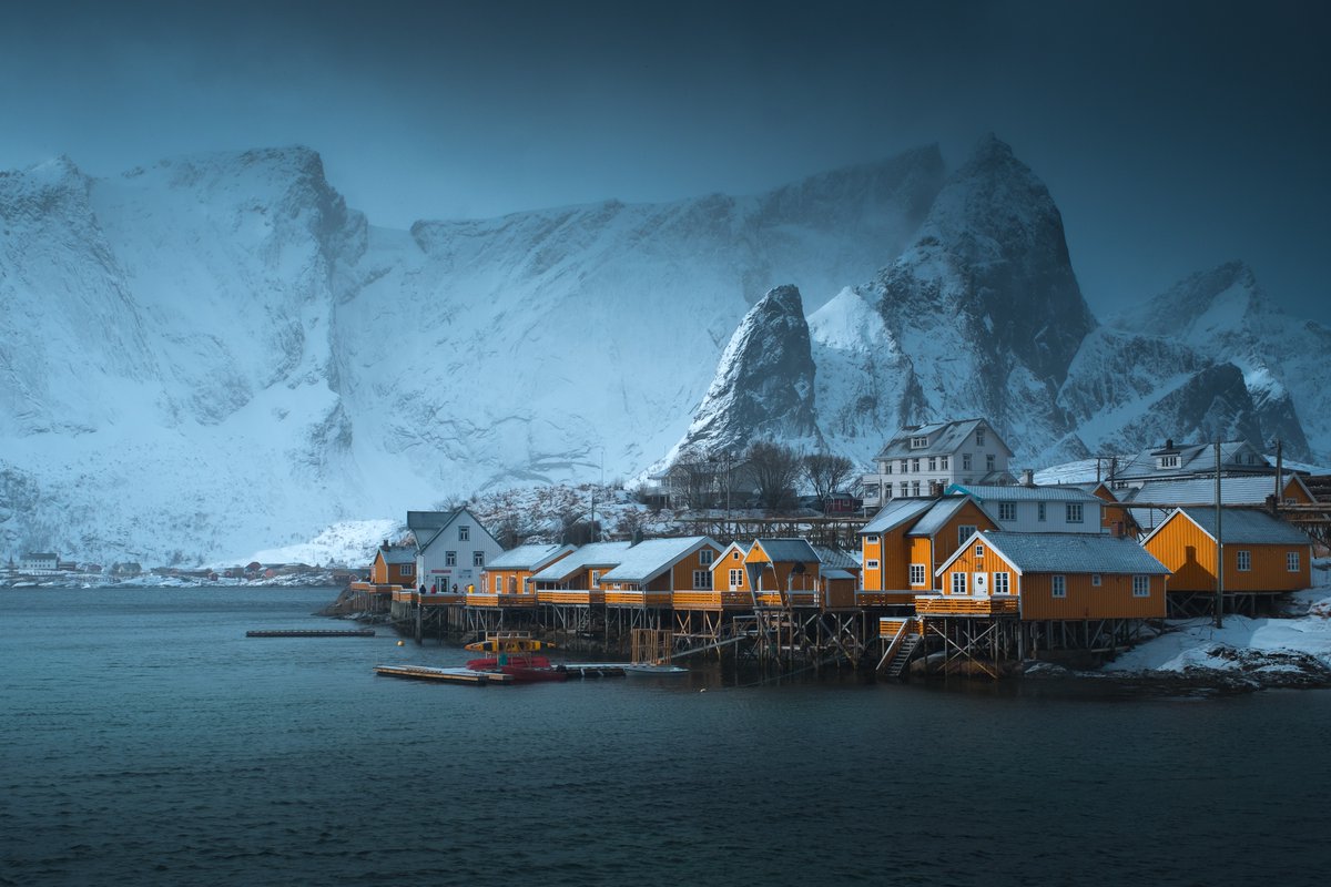 mintface's tweet image. "68 North Editions #1: Life in Fairytales" by @CHoibergPhoto  

Lofoten Islands
6/45 left
0.035 Ξ 

7/25