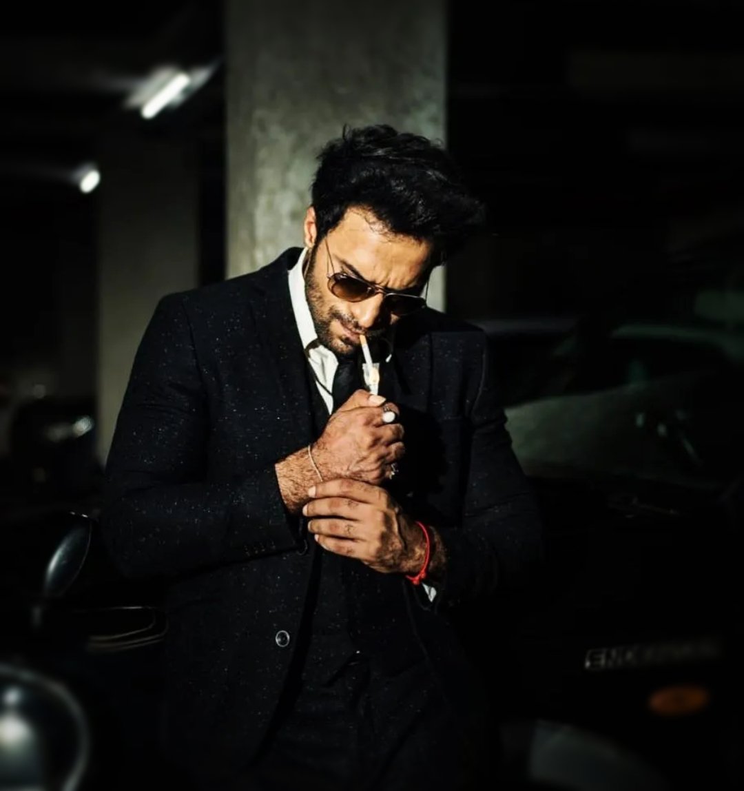 PALMEHTAVI1's tweet photo. Happy Birthday Sha Sir 🎉🎂🥳..... May God Bless You... And lead you to more Succes. We Love you🤗 💘 https://t.co/774VW3bJcu