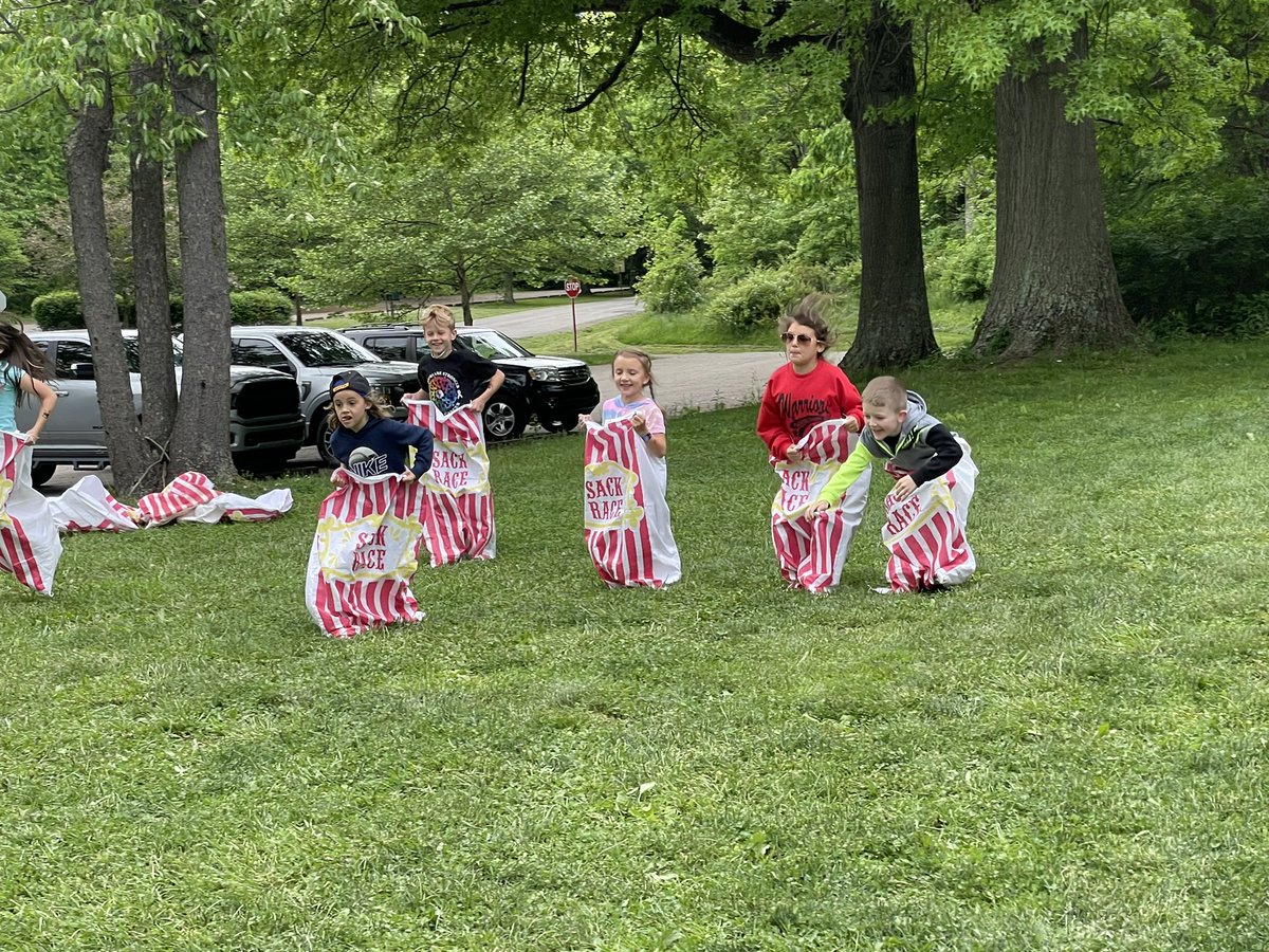 Tina Jones tweet media