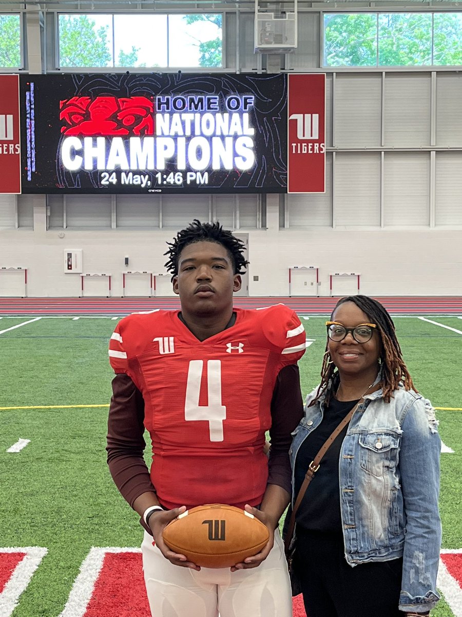 after a great visit and talk with <a href="/JimCollins_FB/">Jim Collins</a> im blessed to receive an official offer from wittensberg university!!