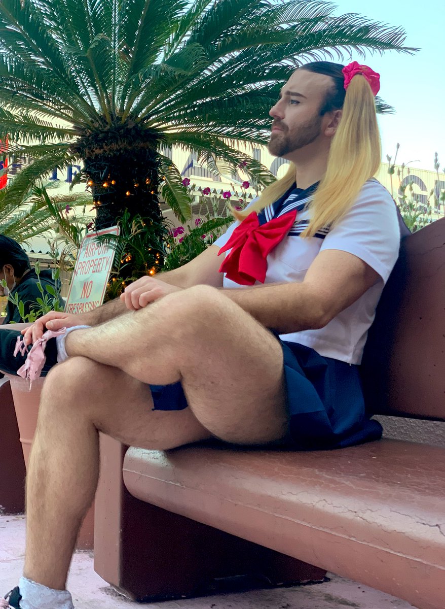 Ladybeard🎀 tweet media