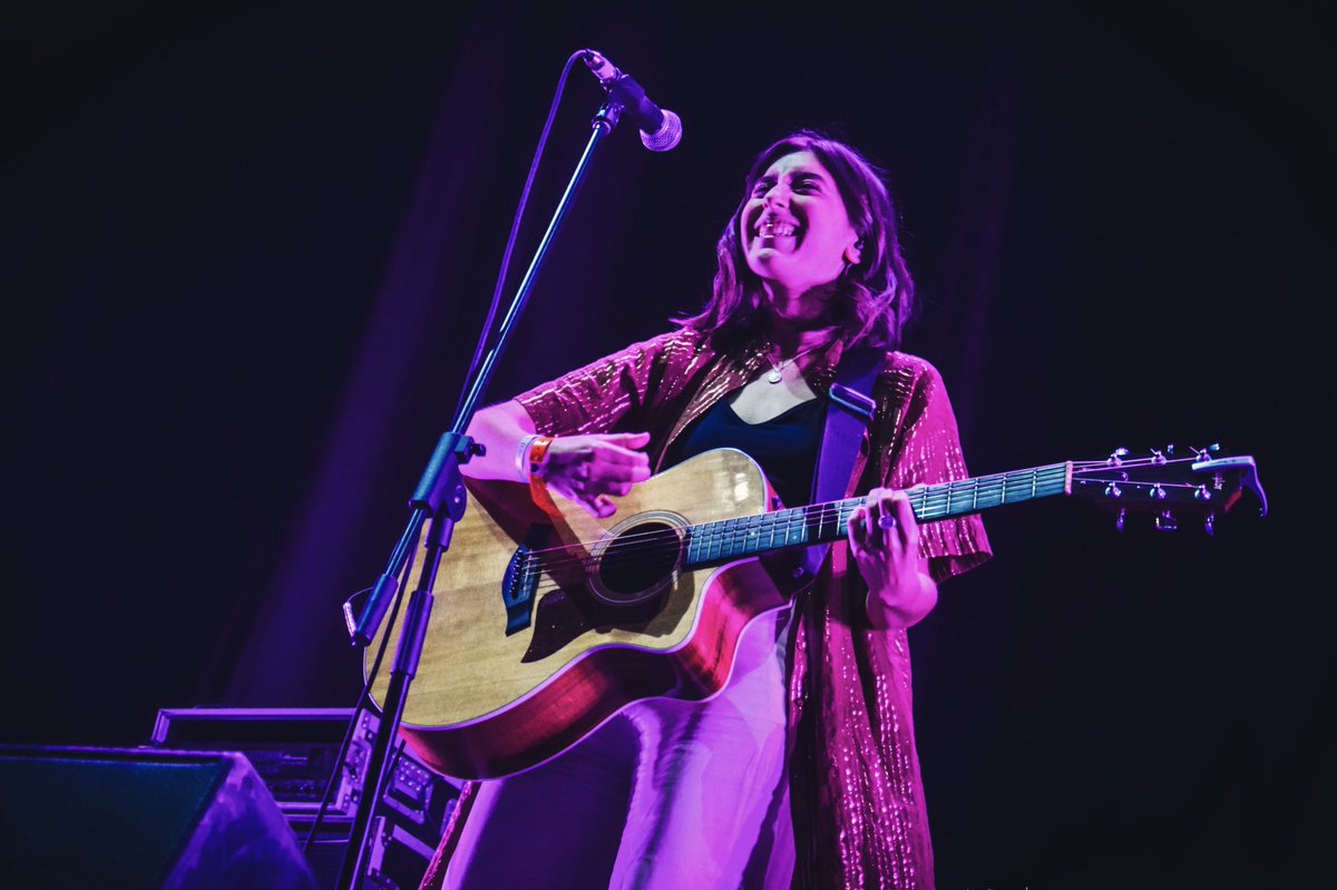 . <a href="/pazcarrara/">Paz Carrara</a> en el Movistar Arena 🦋📸 #LTWT #LouisTomlinson