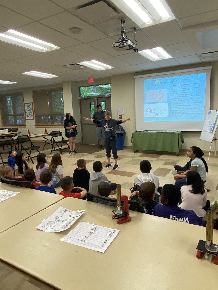 FCPS_SWilson's tweet photo. 3rd Grade field trip to Catoctin Nature Center. The rain didn’t dampen our love of science! @CMESLions #cmeswins https://t.co/TmlluDjsxL